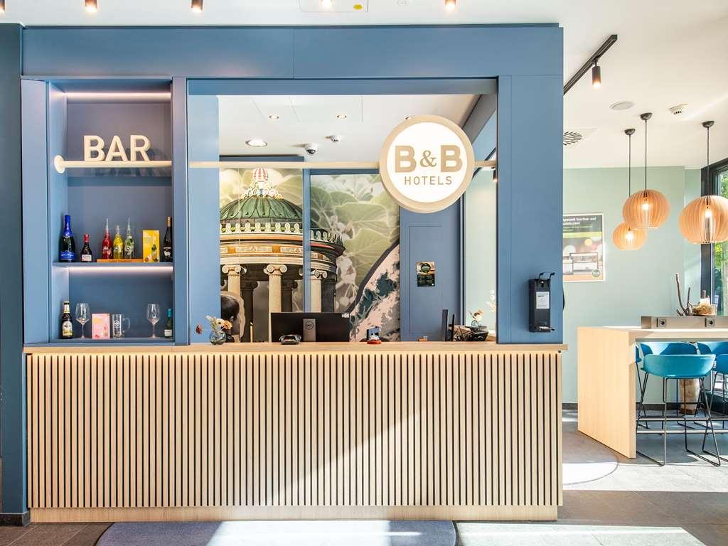 B&B Hotel Munchen Trudering Oberschleißheim Ресторант снимка